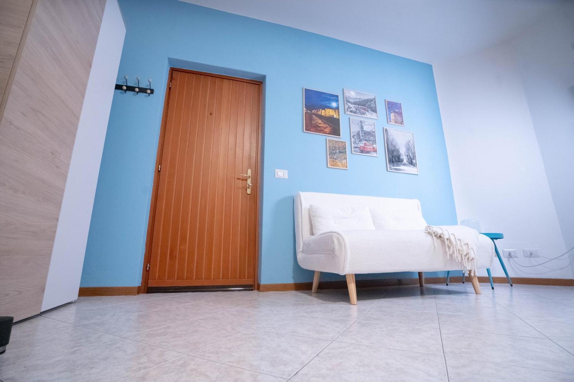 La Perla Del Bernina Express Apartment ตีราโน ภายนอก รูปภาพ